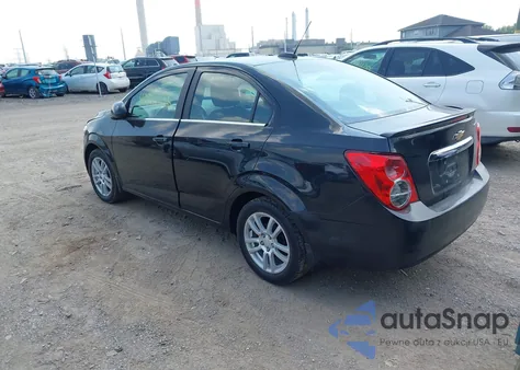 2016 Chevrolet Sonic Lt Auto из США, поврежденный, VIN 1G1JC5SH7G4104704